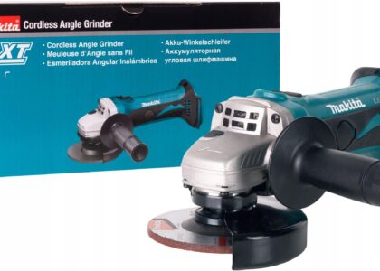 Makita DGA452Z