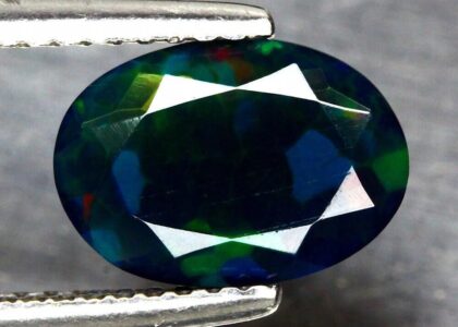 Opal czarny kamień naturalny 1.02ct