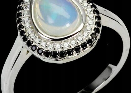 Pierścionek naturalny opal ognisty spinele r 19 2